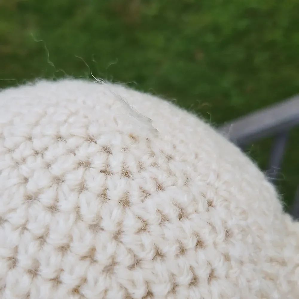Vintage Cream Crochet Bucket Hat | Handmade Acrylic Cable Knit Style - Picture 7 of 7
